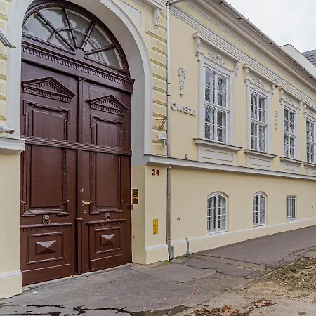 Okszi Vendeghaz Guest house Szeged