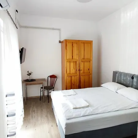 Okszi Vendeghaz Guest house Szeged