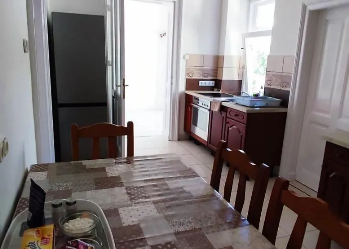 Okszi Vendeghaz Szeged