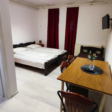 Okszi Pensión Szeged